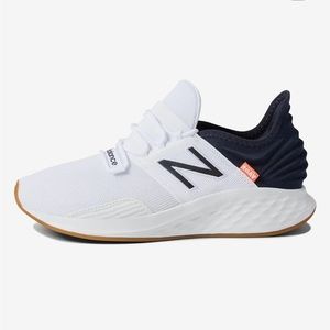 New Balance Men's Fresh Foam Roav V1 Classic Sneaker